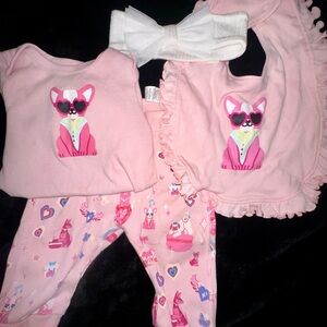Paris Hilton Baby Pink Puppy Outfit Set (3-6)